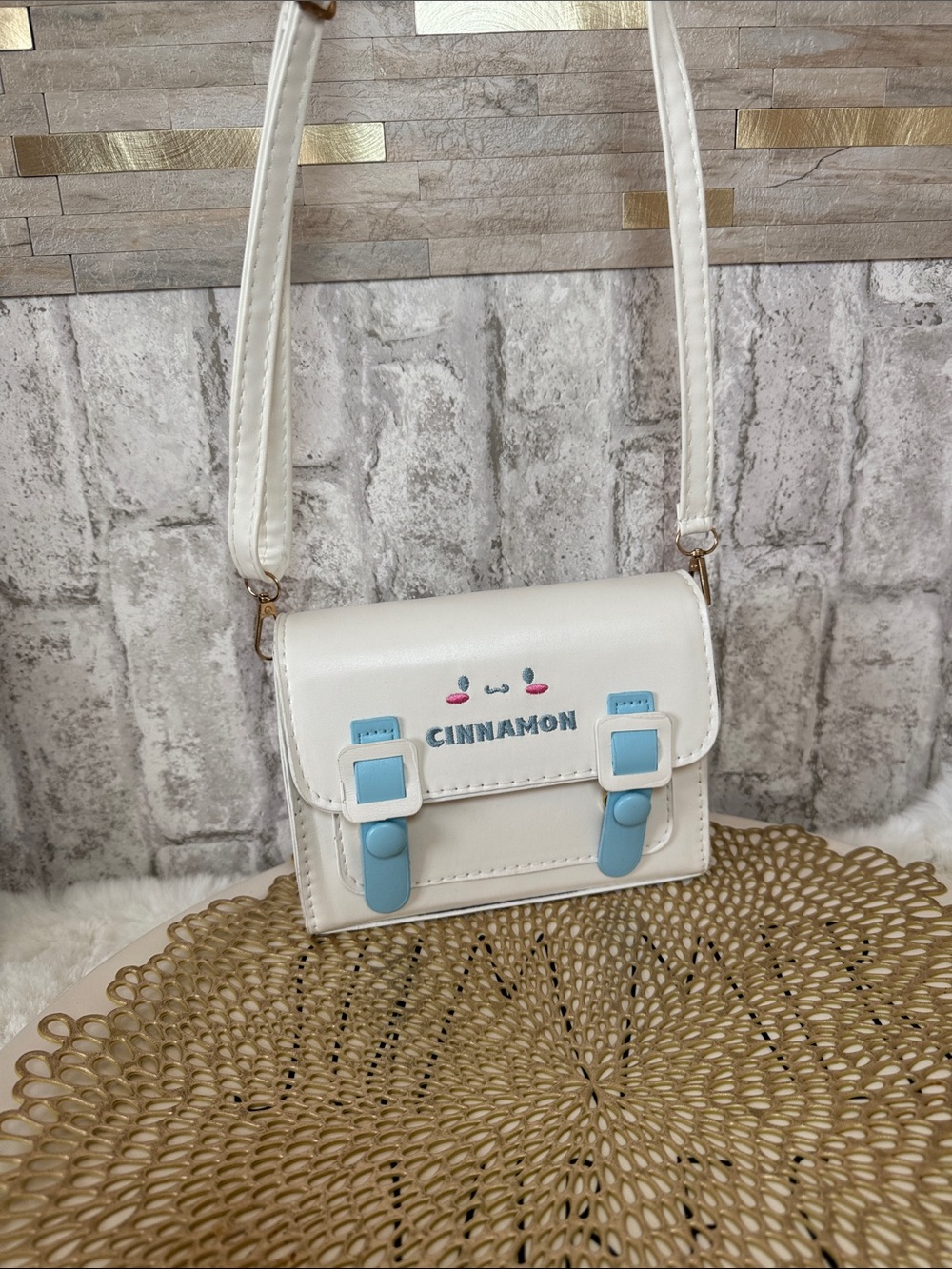 Cinnamon White Crossbody Bag with Blue Accent